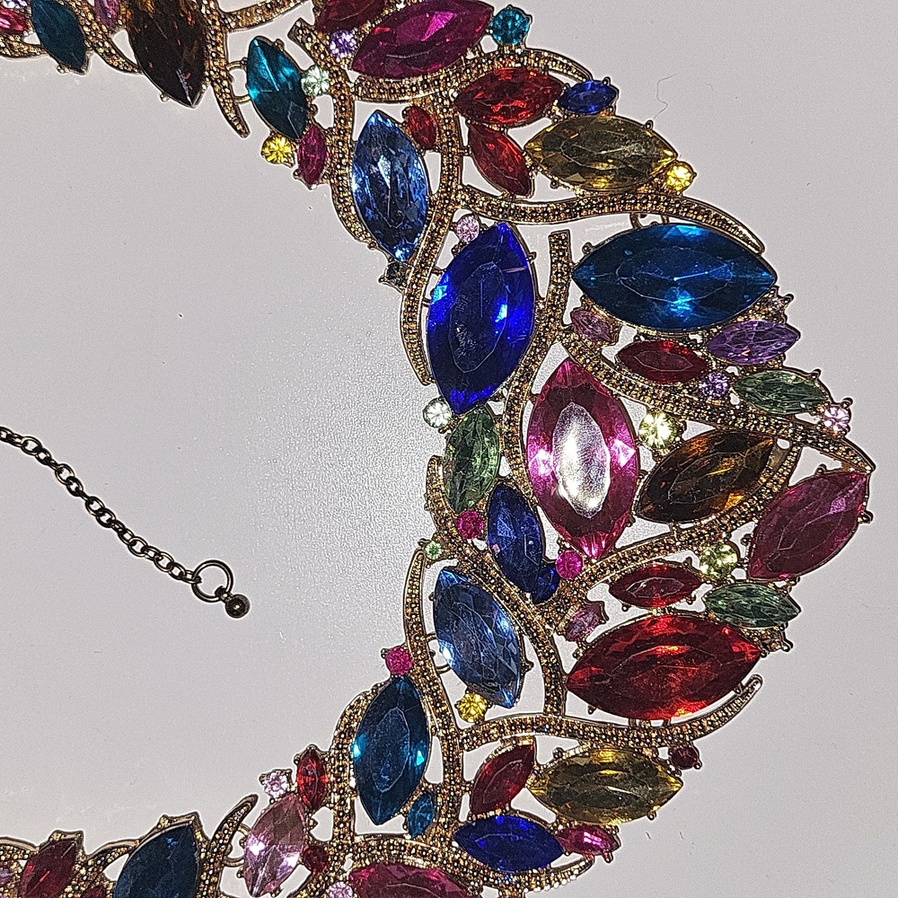 Anthropologie multi colored/ rainbow statement necklace/ gold hardware - Picture 5 of 5